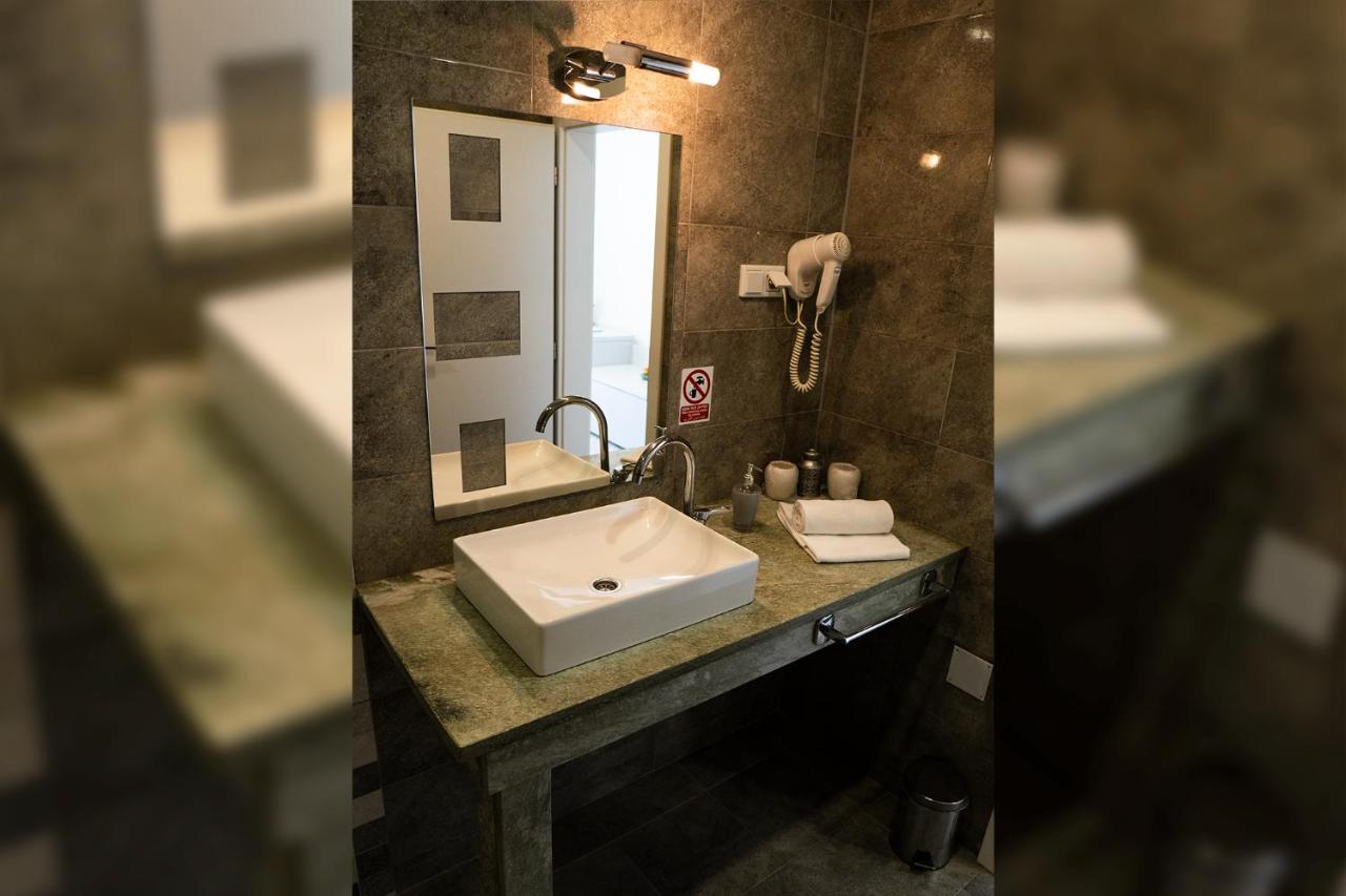 Hotel Vezir Palace 트라브니크 외부 사진